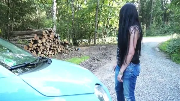 Ava Devine liebt ihren Job